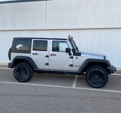 Jeep Wrangler Unlimited 2.8 CRD Sahara (5)
