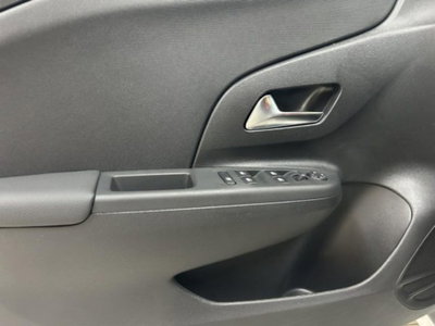 Opel Corsa 1.2 Ultimate s&s 100cv (16)