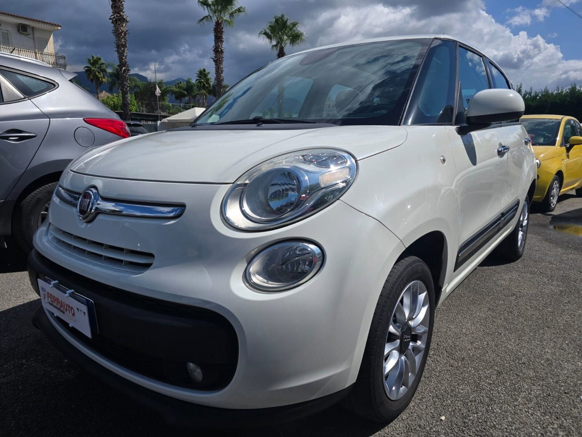Fiat 500L 0.9 TwinAir Turbo Natural Power Lounge (3)