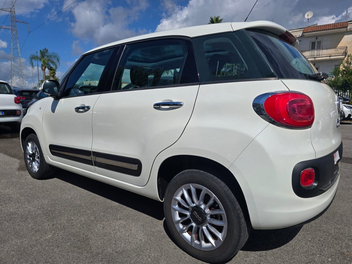 Fiat 500L 0.9 TwinAir Turbo Natural Power Lounge (4)