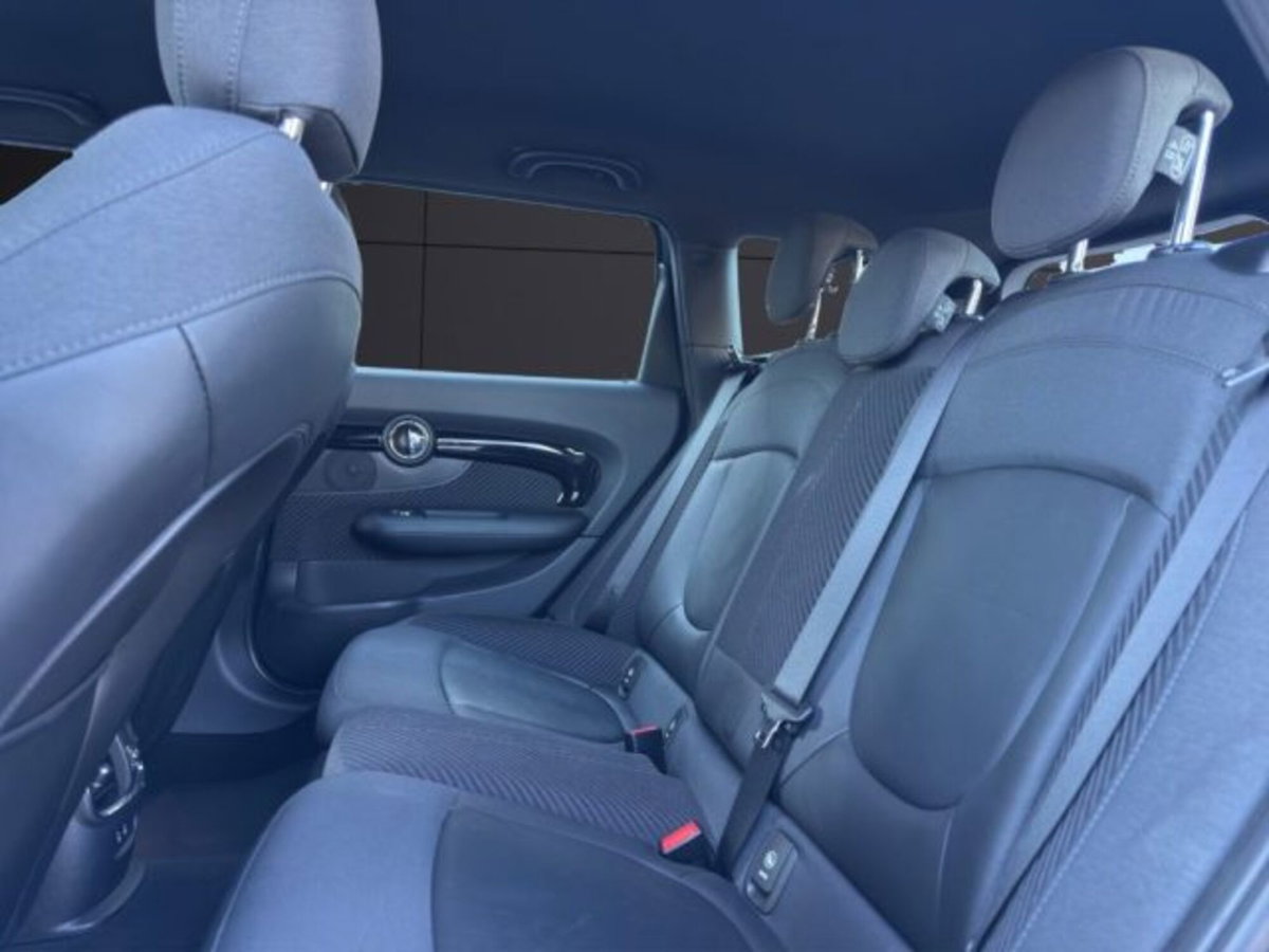 MINI Mini Clubman 2.0 Cooper SD Untold Clubman (13)