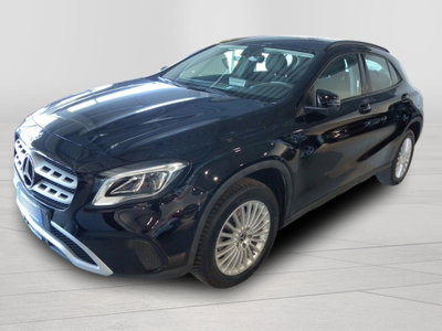 Mercedes-Benz GLA SUV 180 Business (2)