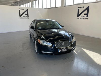 Jaguar XF 3.0 D V6 Luxury usata
