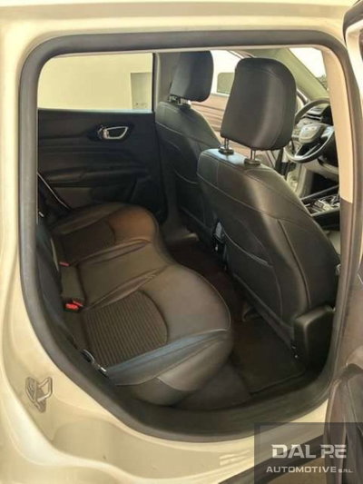 Jeep Compass 1.3 Turbo T4 2WD Limited (10)