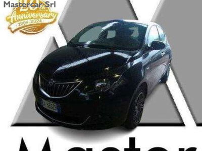 Lancia Ypsilon 1.0 FireFly 5 porte S&S Hybrid Gold Plus usata