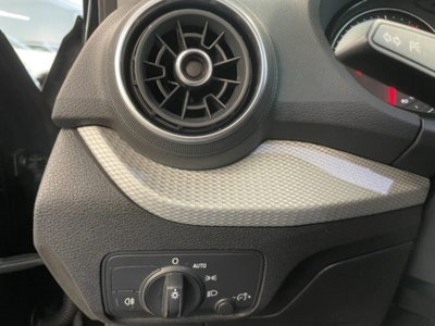 Audi Q2 Q2 30 TDI (13)