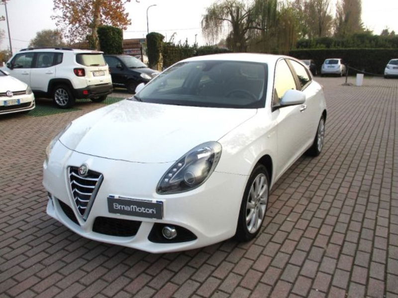 Alfa Romeo Giulietta 1.6 JTDm-2 Distinctive