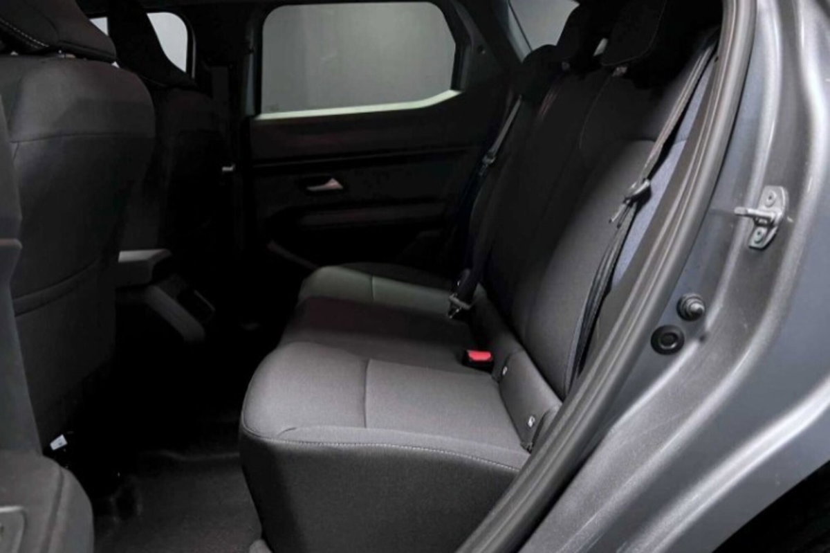 Dacia Duster 1.2 mild hybrid Journey 130cv (13)