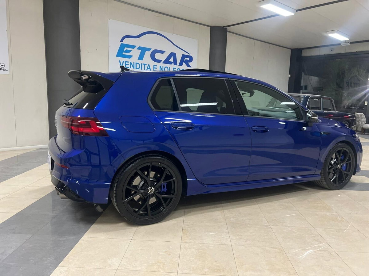 Volkswagen Golf 2.0 TSI R DSG 4Motion 20 years (2)