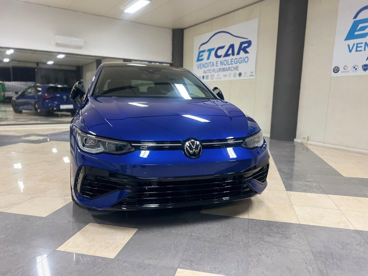Volkswagen Golf 2.0 TSI R DSG 4Motion 20 years (9)