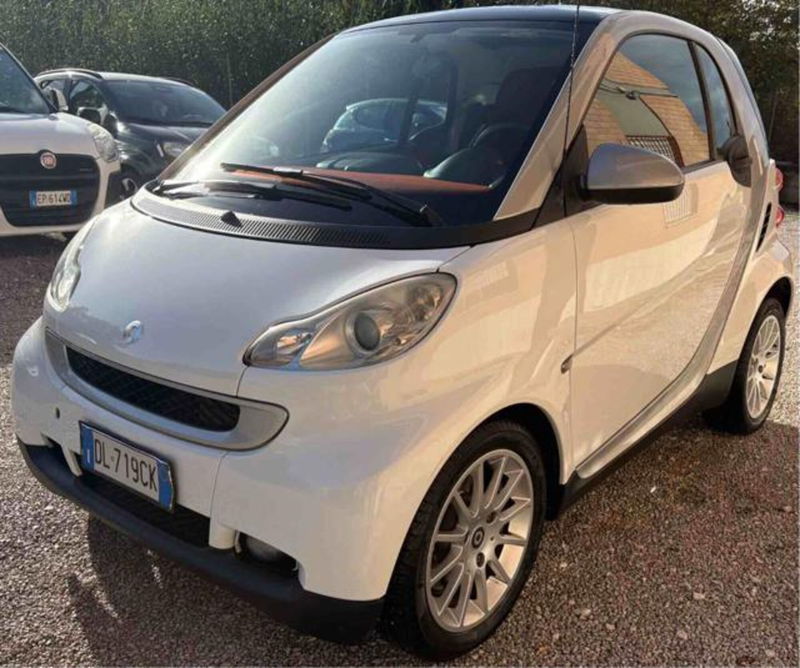 smart Fortwo 1000 52 kW MHD coupé passion