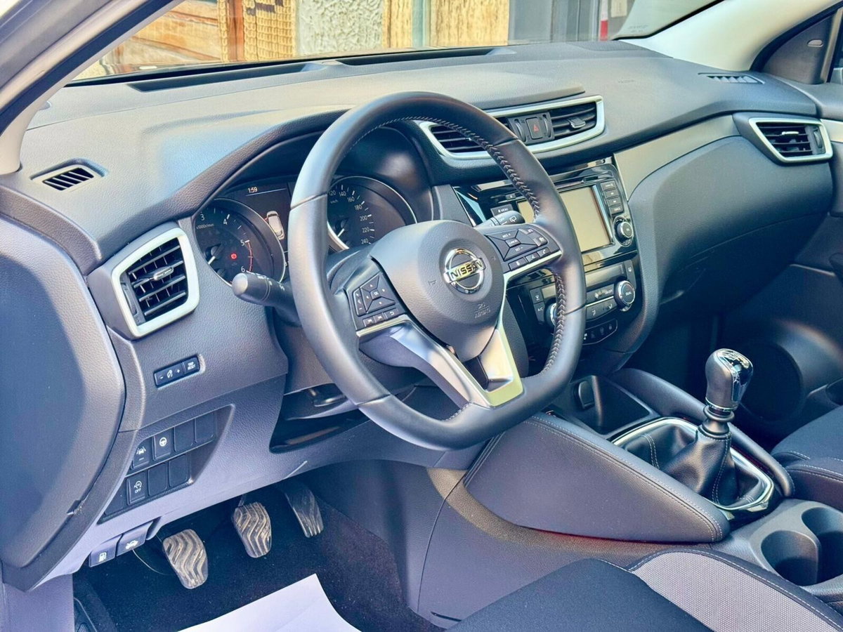 Nissan Qashqai 1.5 dCi 115 CV DCT N-Connecta (15)