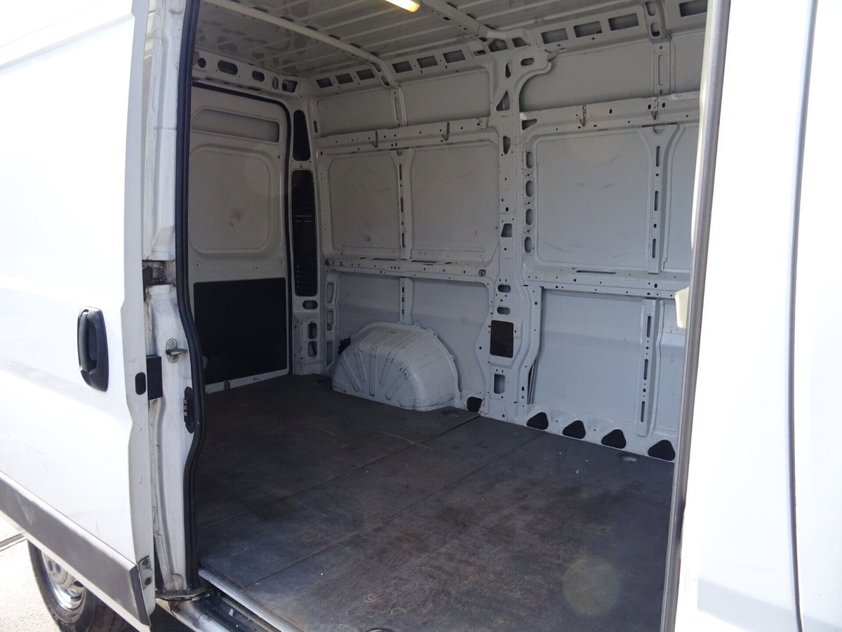 Fiat Ducato Furgone 35 2.3 MJT 130CV PM-TM Combi Maxi (13)