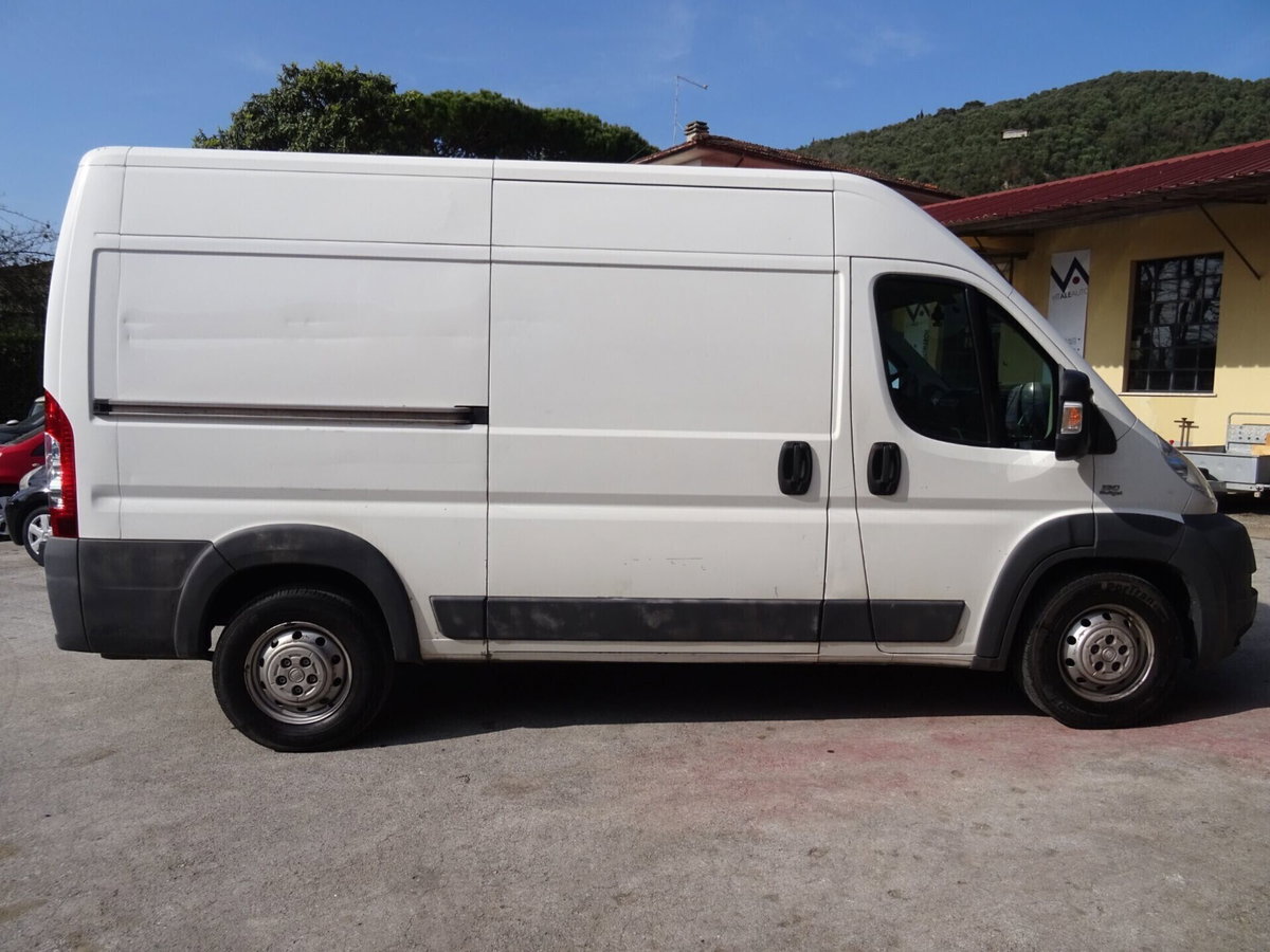 Fiat Ducato Furgone 35 2.3 MJT 130CV PM-TM Combi Maxi (6)