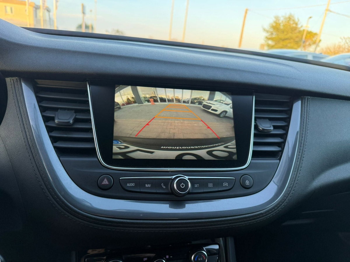 Opel Grandland X 1.5 diesel Ecotec Start&Stop Business (11)
