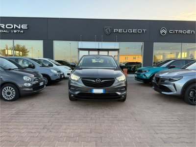 Opel Grandland X 1.5 diesel Ecotec Start&Stop Business (2)
