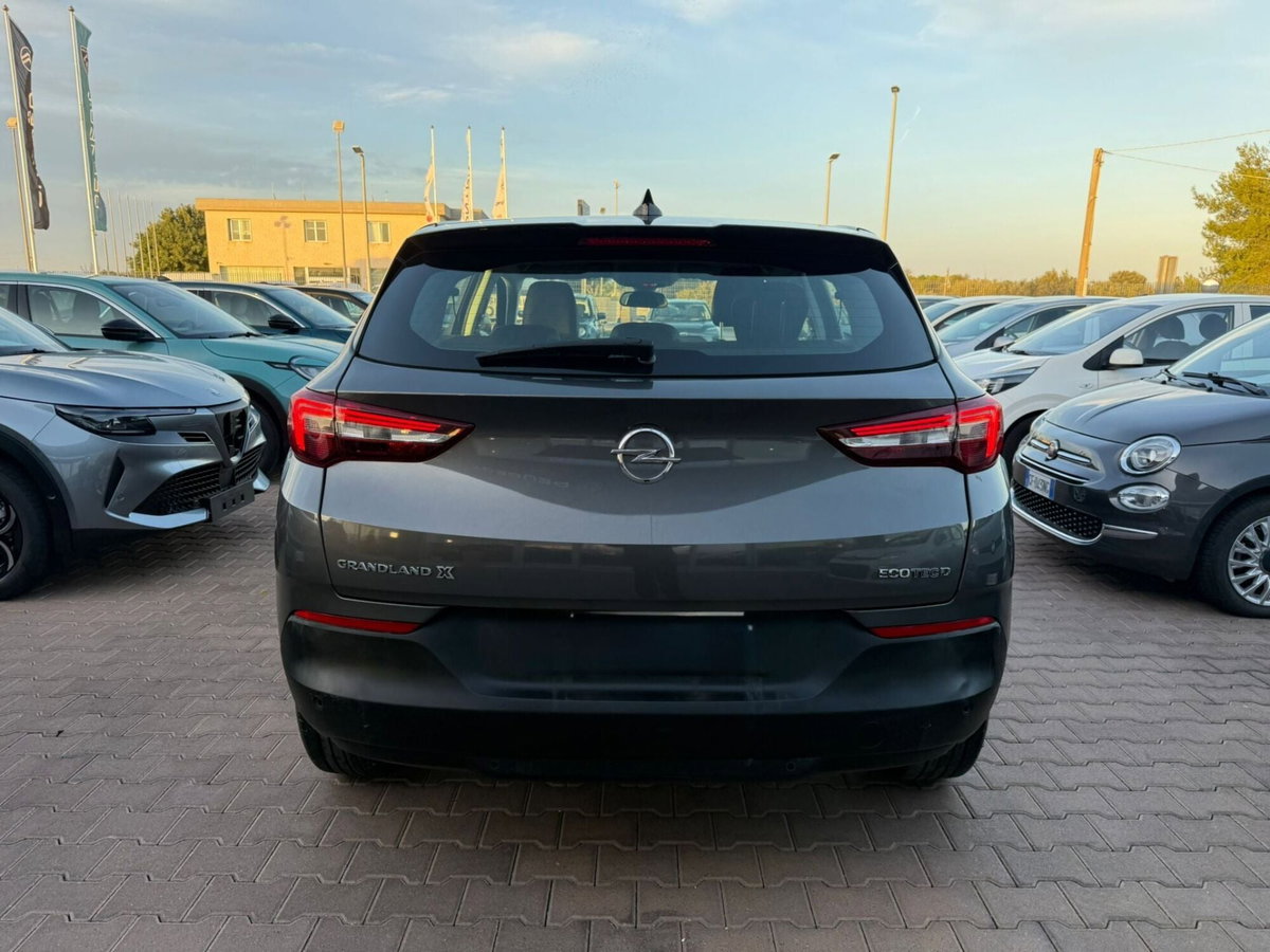 Opel Grandland X 1.5 diesel Ecotec Start&Stop Business (4)