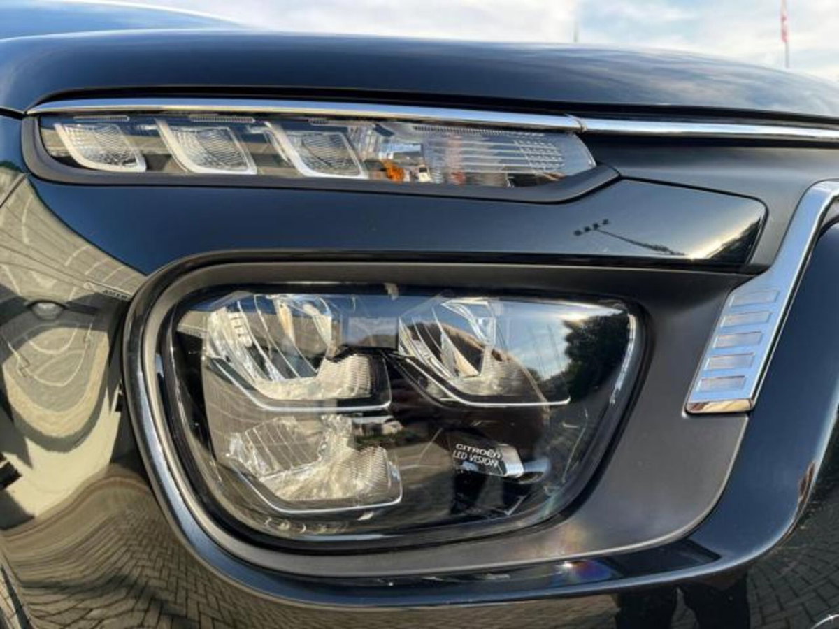 Citroen C3 PureTech 110 S&S Shine (12)