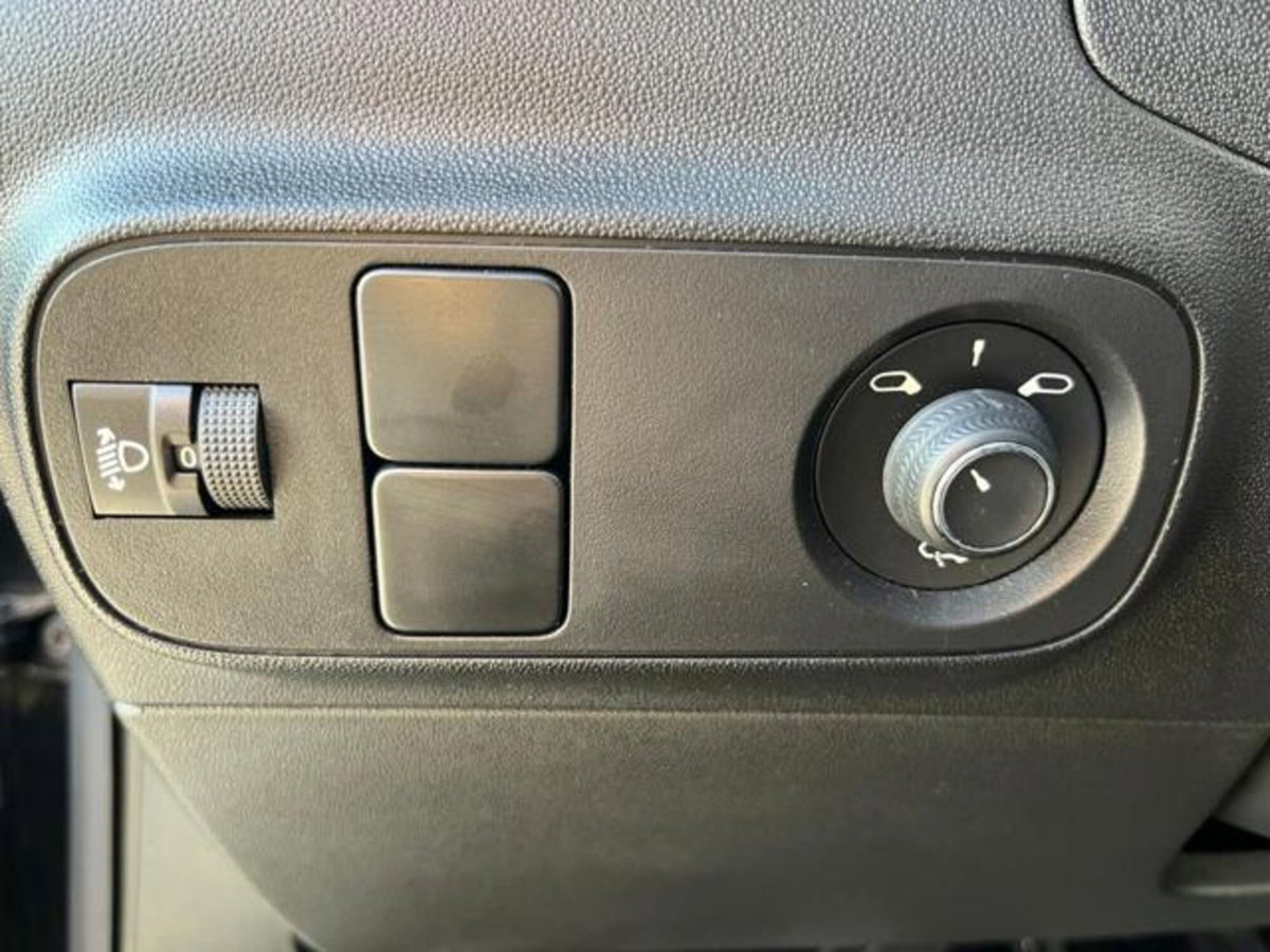 Citroen C3 PureTech 110 S&S Shine (20)