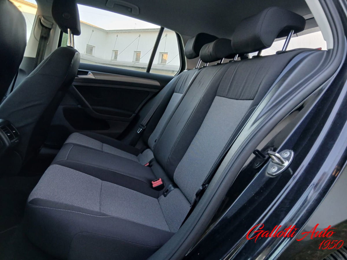 Volkswagen Golf 1.6 TDI 90 CV 5p. Trendline BlueMotion Technology (14)