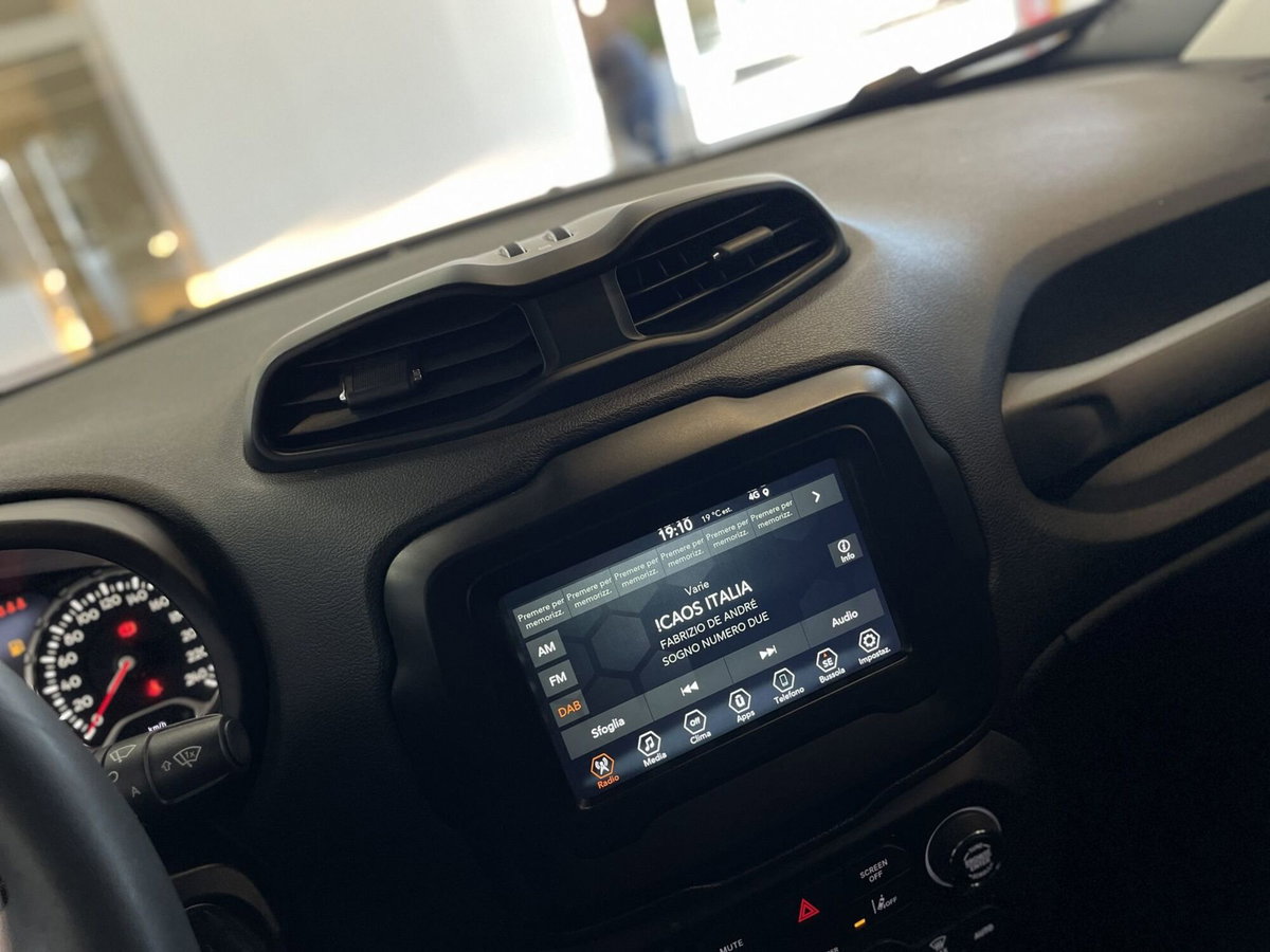 Jeep Renegade 1.0 T3 Limited (11)