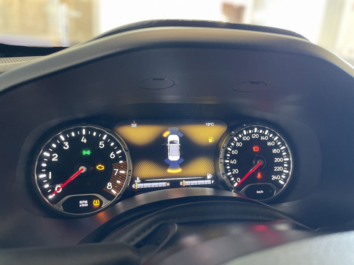 Jeep Renegade 1.0 T3 Limited (14)