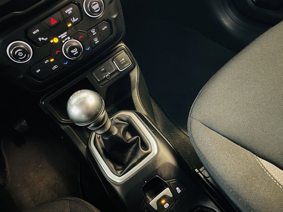 Jeep Renegade 1.0 T3 Limited (16)