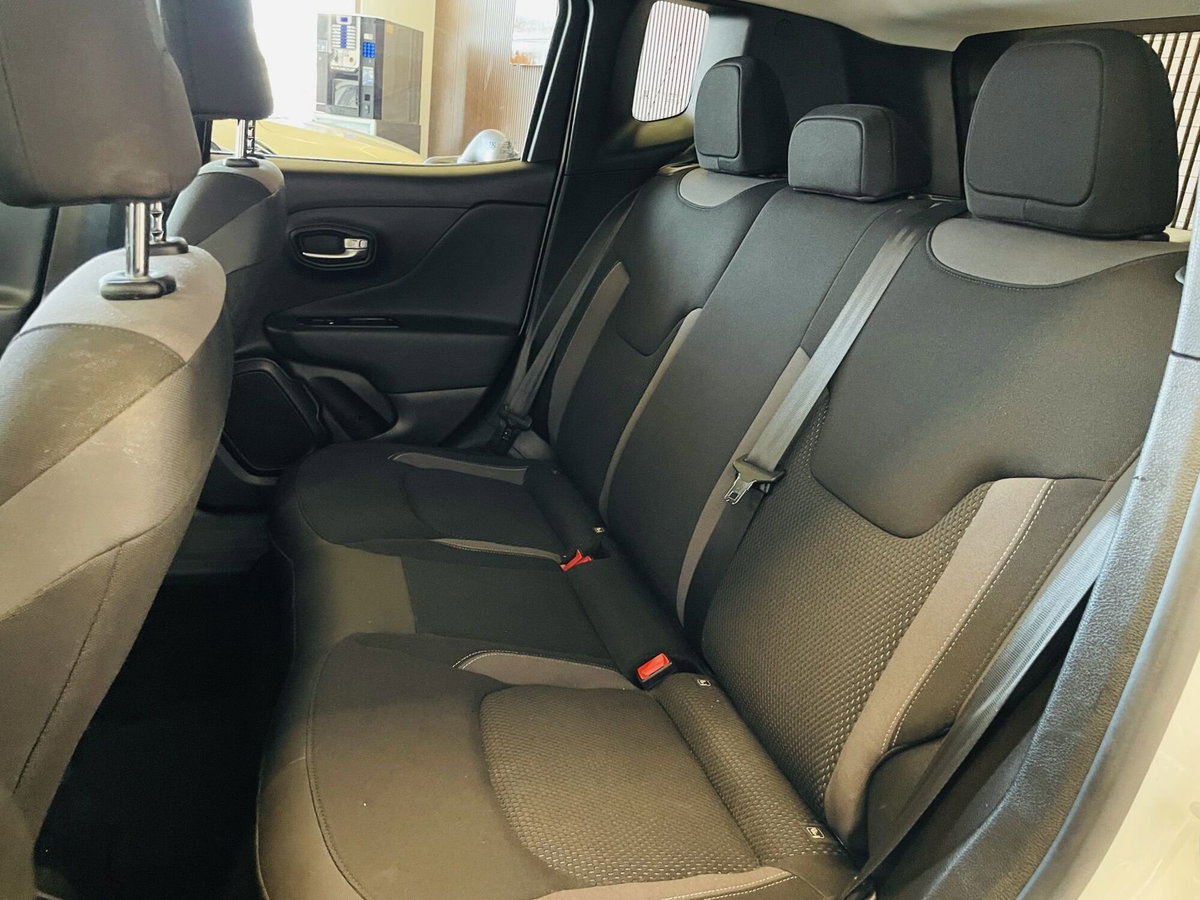 Jeep Renegade 1.0 T3 Limited (8)