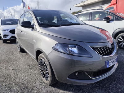 Lancia Ypsilon 1.0 FireFly 5 porte S&S Hybrid Gold Plus usata