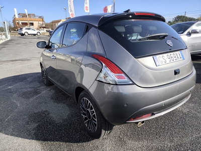 Lancia Ypsilon 1.0 FireFly 5 porte S&S Hybrid Gold Plus (4)