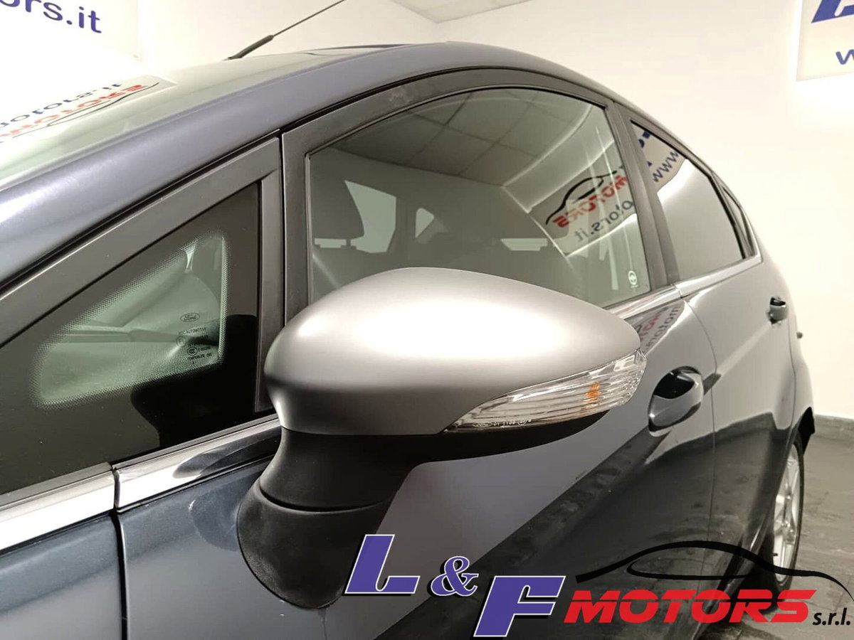 Ford Fiesta 1.5 TDCi 75CV 5 porte Titanium (12)