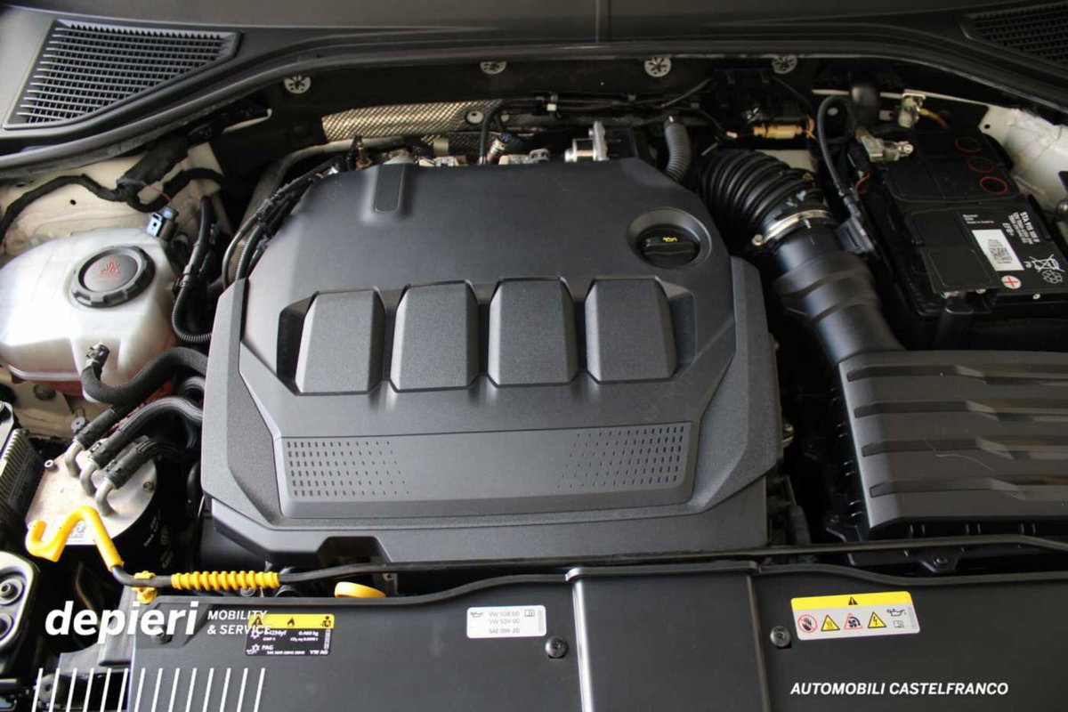 Volkswagen T-Roc 2.0 tdi Style 4motion 150cv dsg (16)