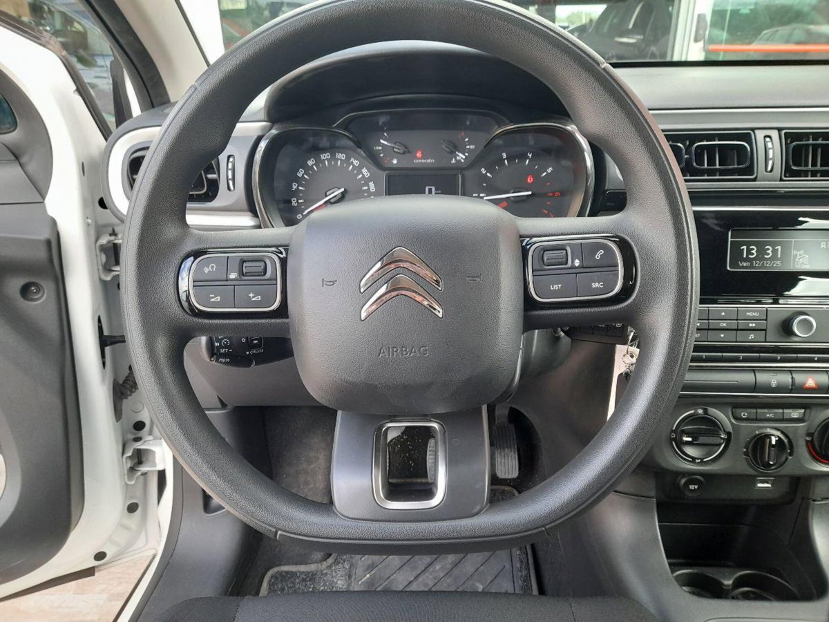 Citroen C3 BlueHDi 100 S&S Feel (10)