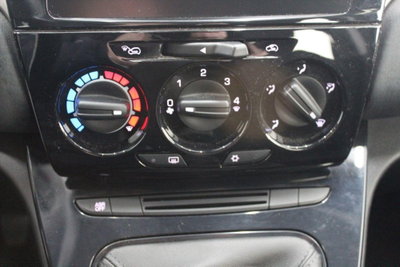 Lancia Ypsilon 1.0 FireFly 5 porte S&S Hybrid Gold Plus (13)