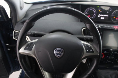 Lancia Ypsilon 1.0 FireFly 5 porte S&S Hybrid Gold Plus (7)