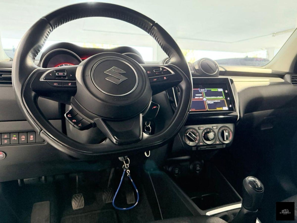Suzuki Swift 1.2 Hybrid Easy Top (12)