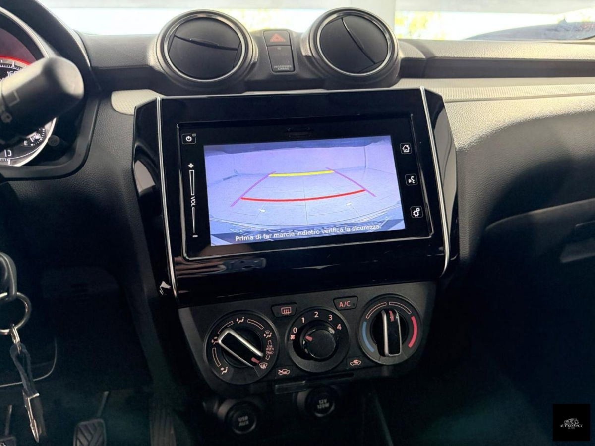 Suzuki Swift 1.2 Hybrid Easy Top (14)
