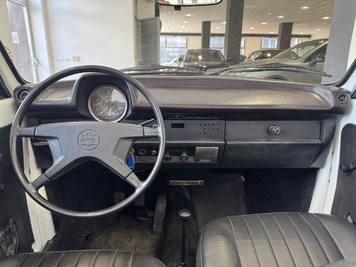 Volkswagen Maggiolino Cabrio 1.2 TSI Design (11)