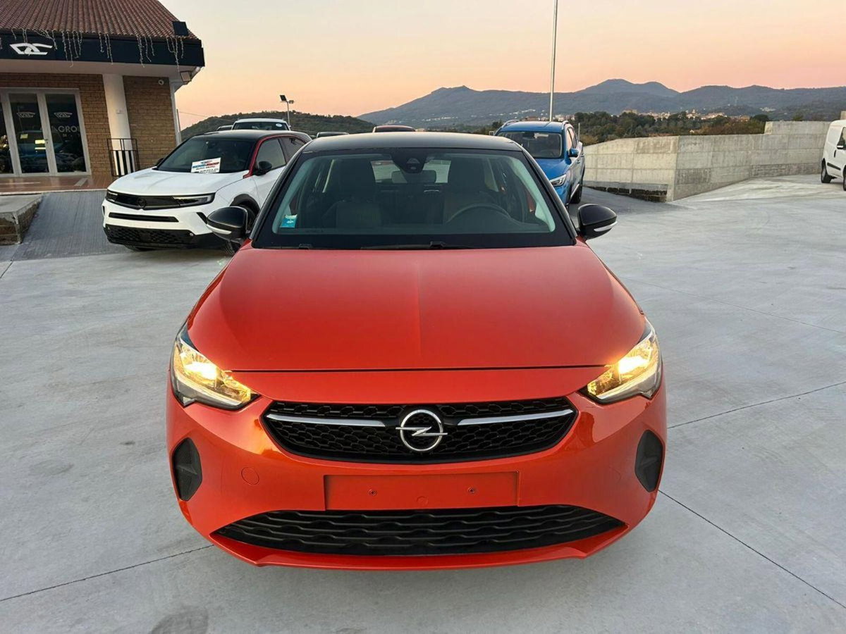 Opel Corsa 1.2 Edition (2)