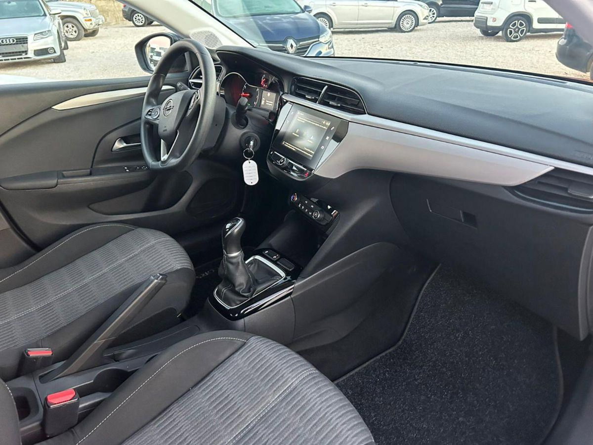 Opel Corsa 1.2 Edition (8)