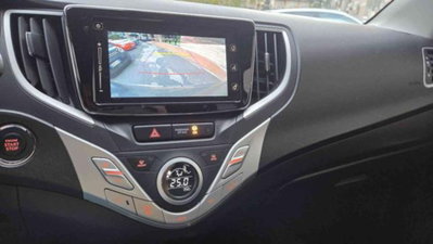 Suzuki Baleno 1.2 Hybrid B-Top (12)