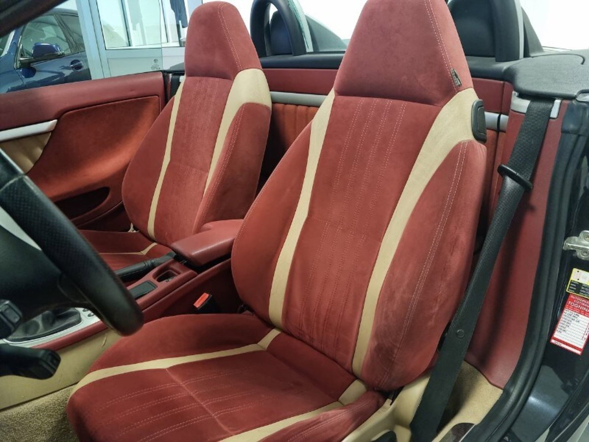 Alfa Romeo Spider 2.4 JTDm Exclusive (10)