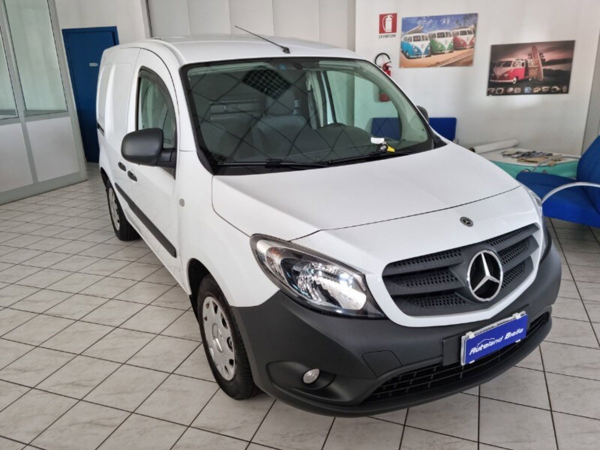 Mercedes-Benz Citan 1.5 111 CDI S&S Furgone Long (3)
