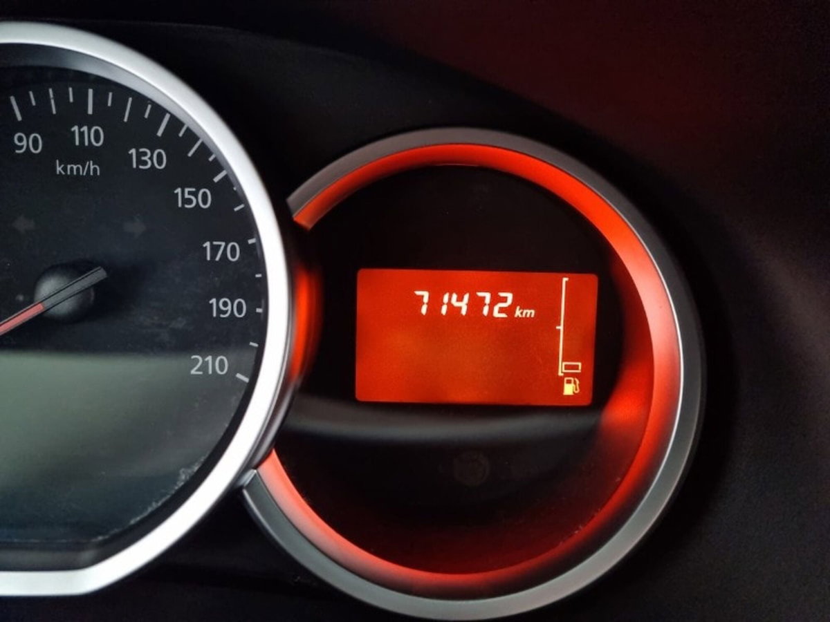 Dacia Sandero 1.5 dCi 8V 90CV S&S Serie Speciale Brave (14)