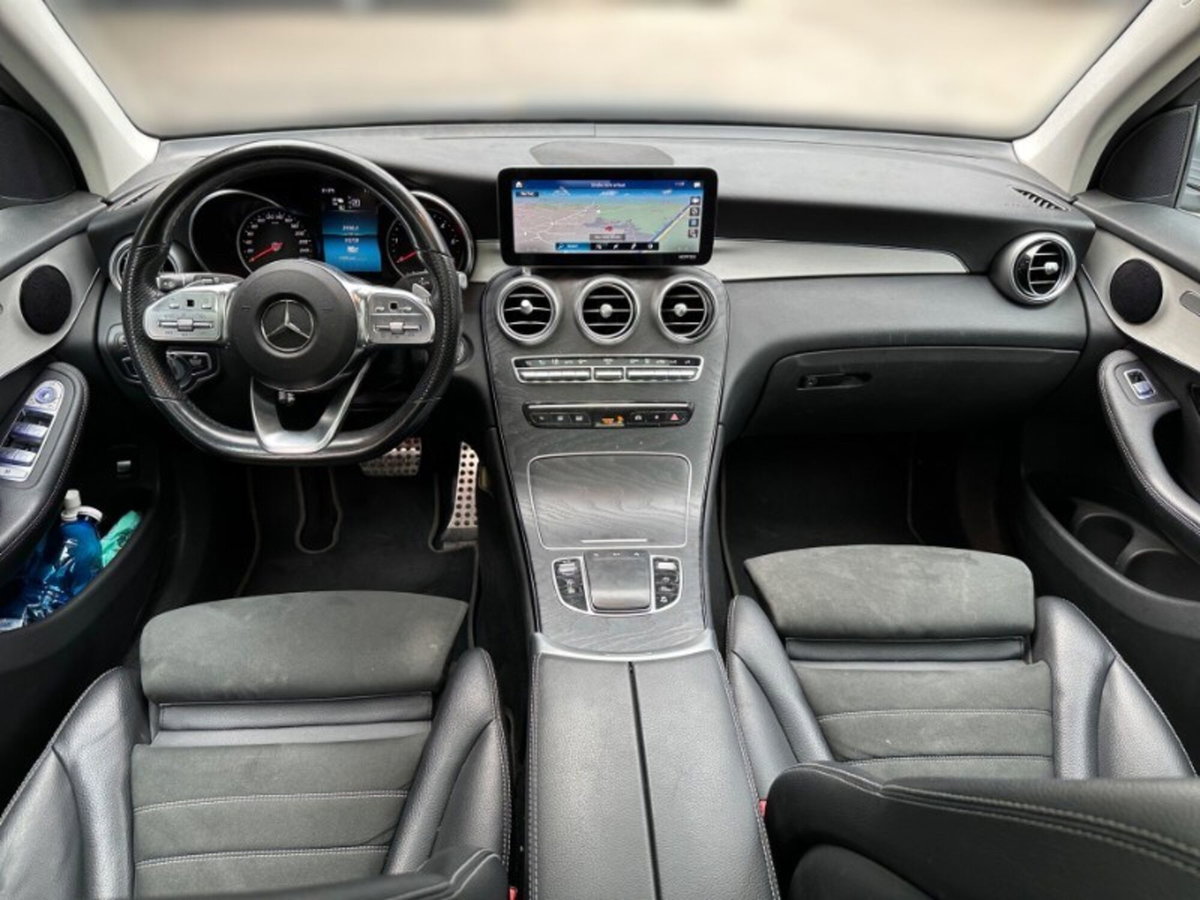 Mercedes-Benz GLC SUV 300 de 4Matic Plug-in hybrid Premium Plus (10)