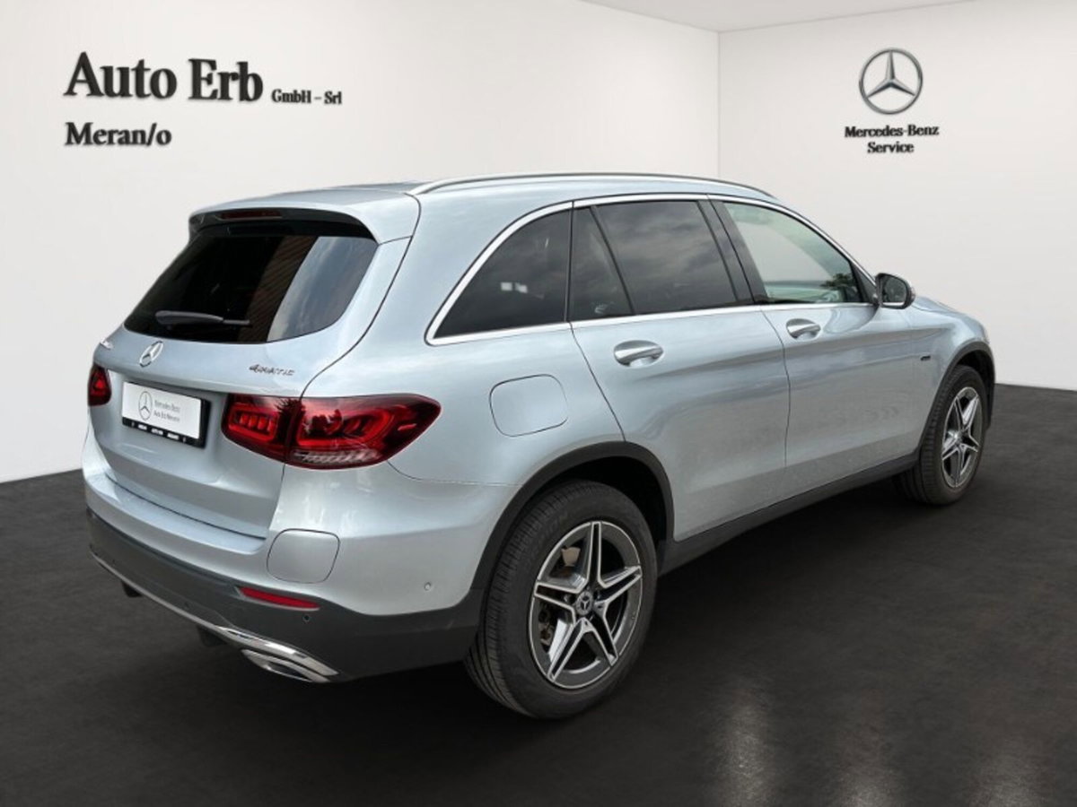 Mercedes-Benz GLC SUV 300 de 4Matic Plug-in hybrid Premium Plus (3)