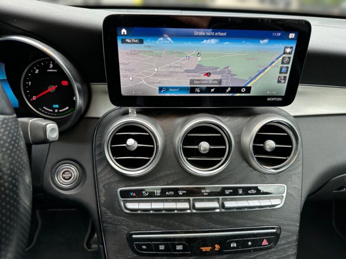 Mercedes-Benz GLC SUV 300 de 4Matic Plug-in hybrid Premium Plus (9)