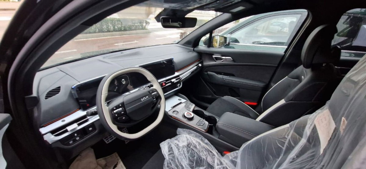 Kia Sportage 1.6 TGDi HEV AT GT-line Plus (5)