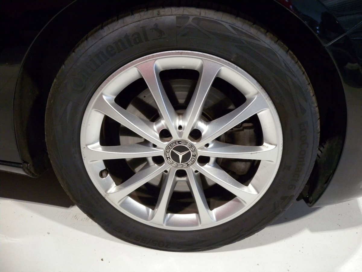 Mercedes-Benz Classe B 220 Automatic 4Matic Sport Plus (10)
