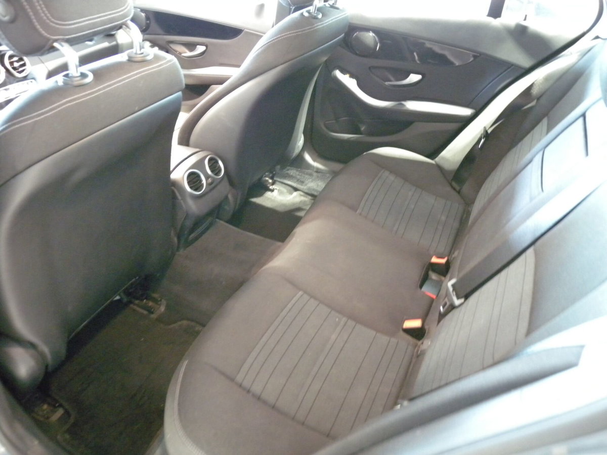 Mercedes-Benz Classe C Station Wagon 220 d Auto Sport Plus (10)